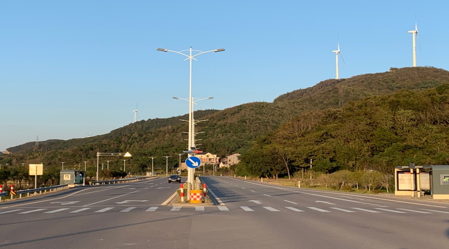 象山途茨路燈