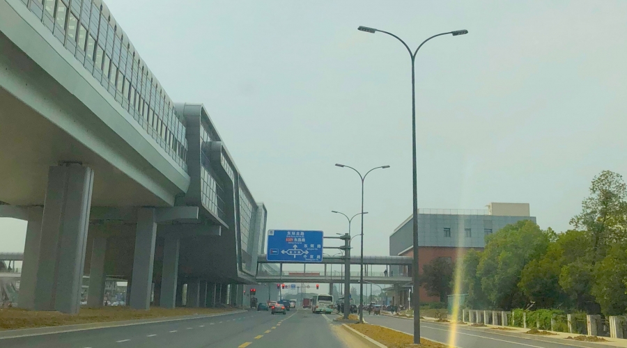 寧鎮(zhèn)路路燈