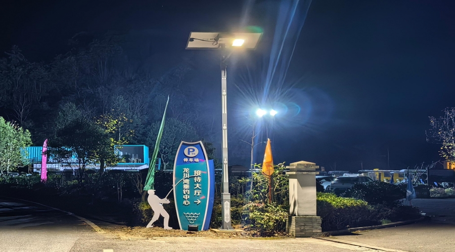 太陽(yáng)能路燈映千島，點(diǎn)亮景區(qū)生態(tài)新光